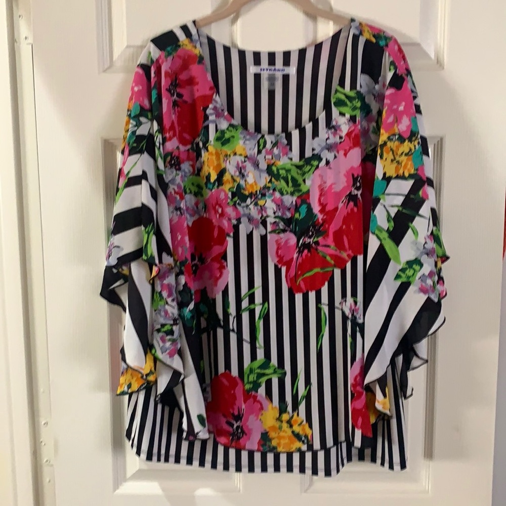 Nygard woman’s blouse